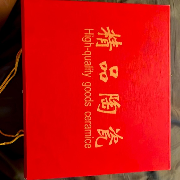 High quality tea or Sake drinks with friends or family